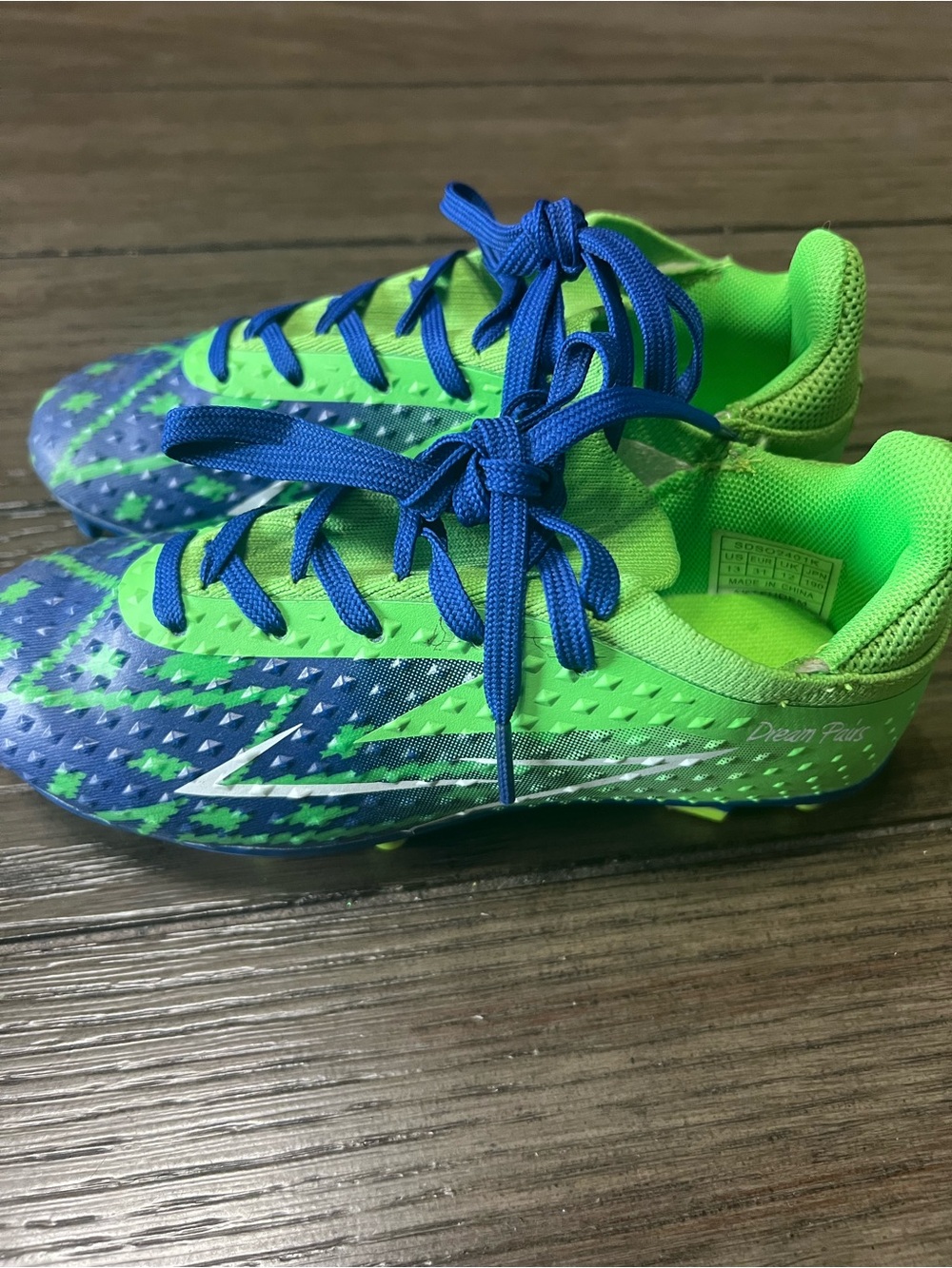 Boys' & Girls' Firm Groud Youth Soccer Cleats
$